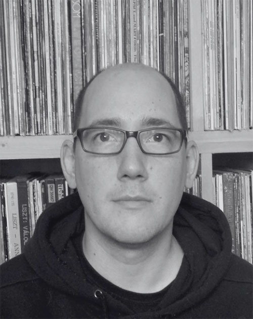 Photo of Darren Miller